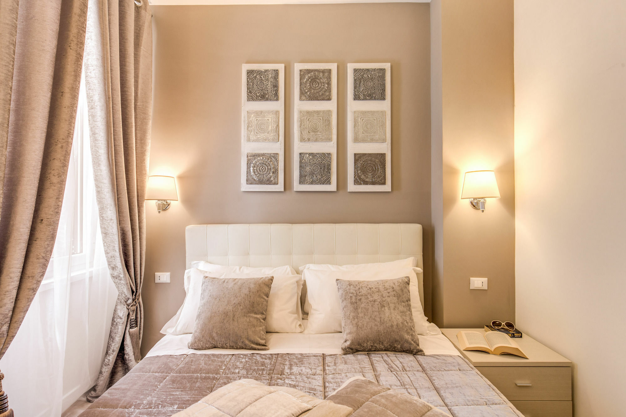 The Bridge Suites Rome Exterior photo