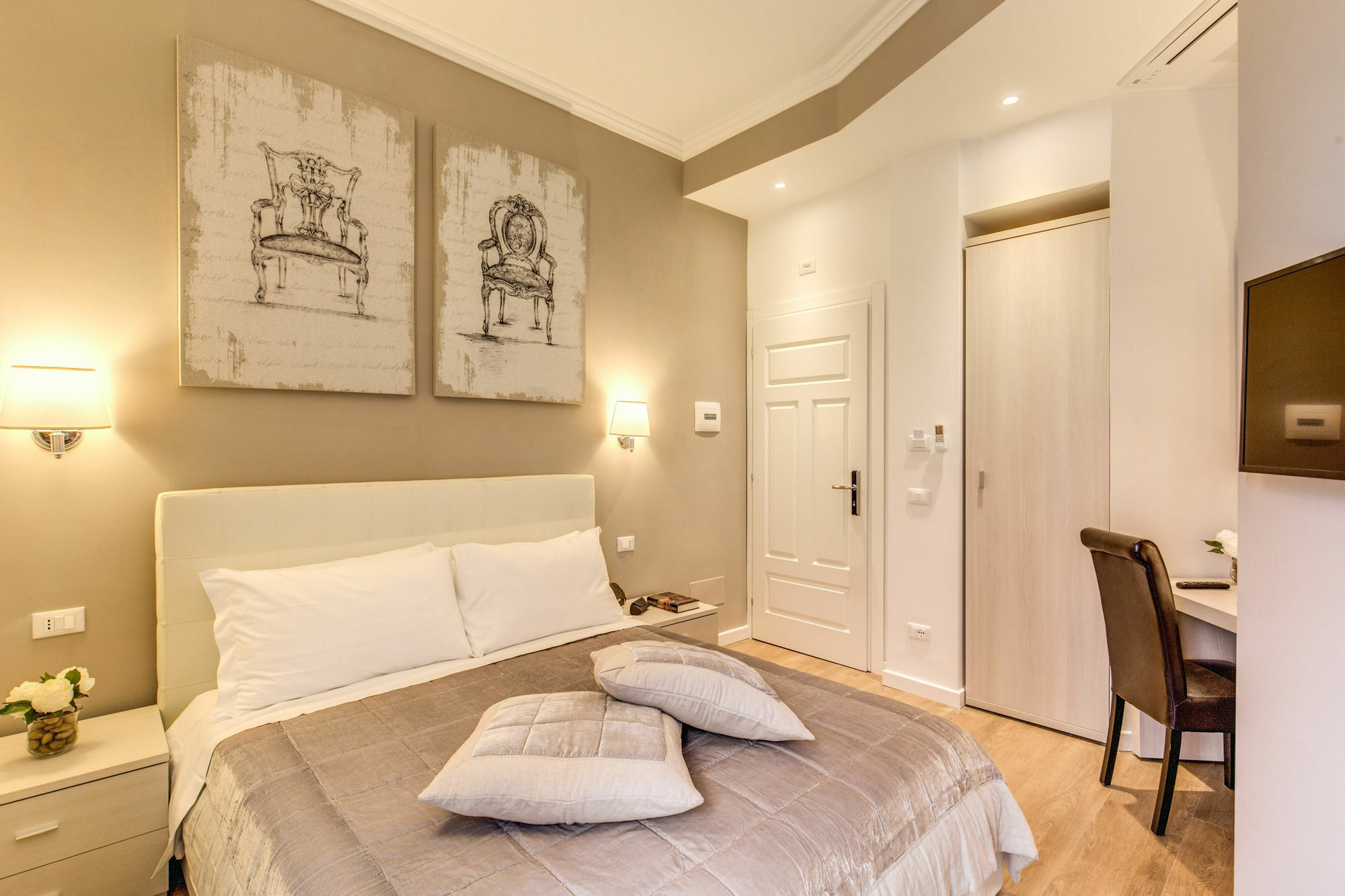 The Bridge Suites Rome Exterior photo