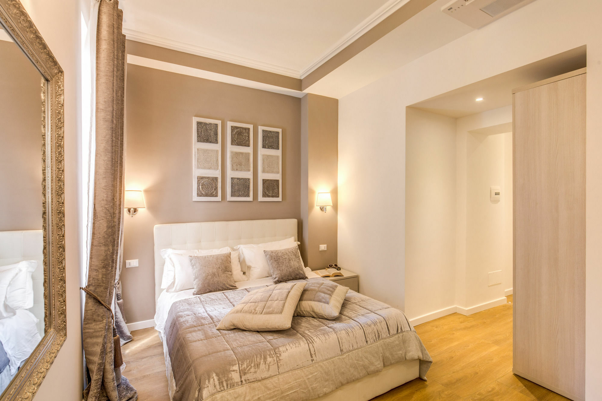 The Bridge Suites Rome Exterior photo